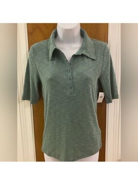 GAP Sage Green Henley Short Sleeve